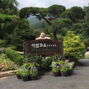 Meet your Posher, Terrill